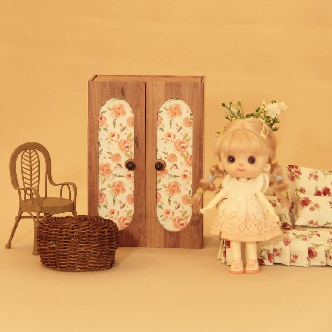 Dollhouse Suitcase Floral Armoire